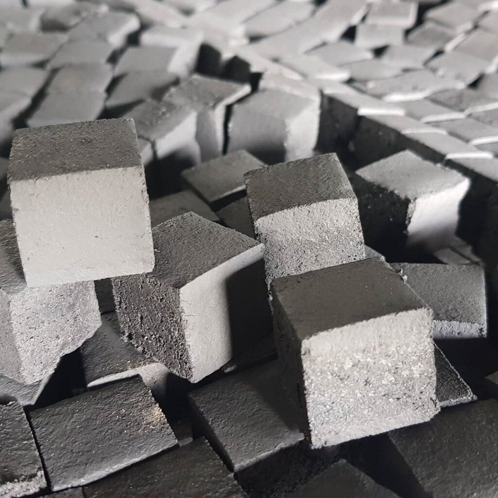 Premium Indonesian coconut charcoal briquette cubes — cube shape and high density
